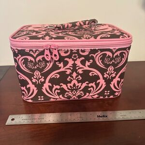 Nested makeup bags